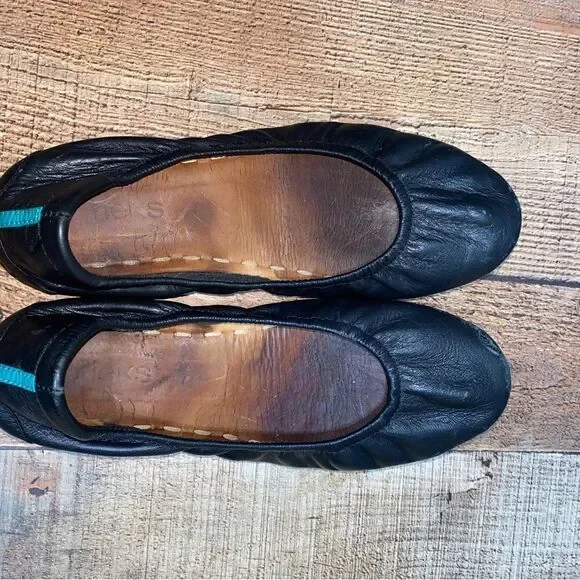 Matte black tieks